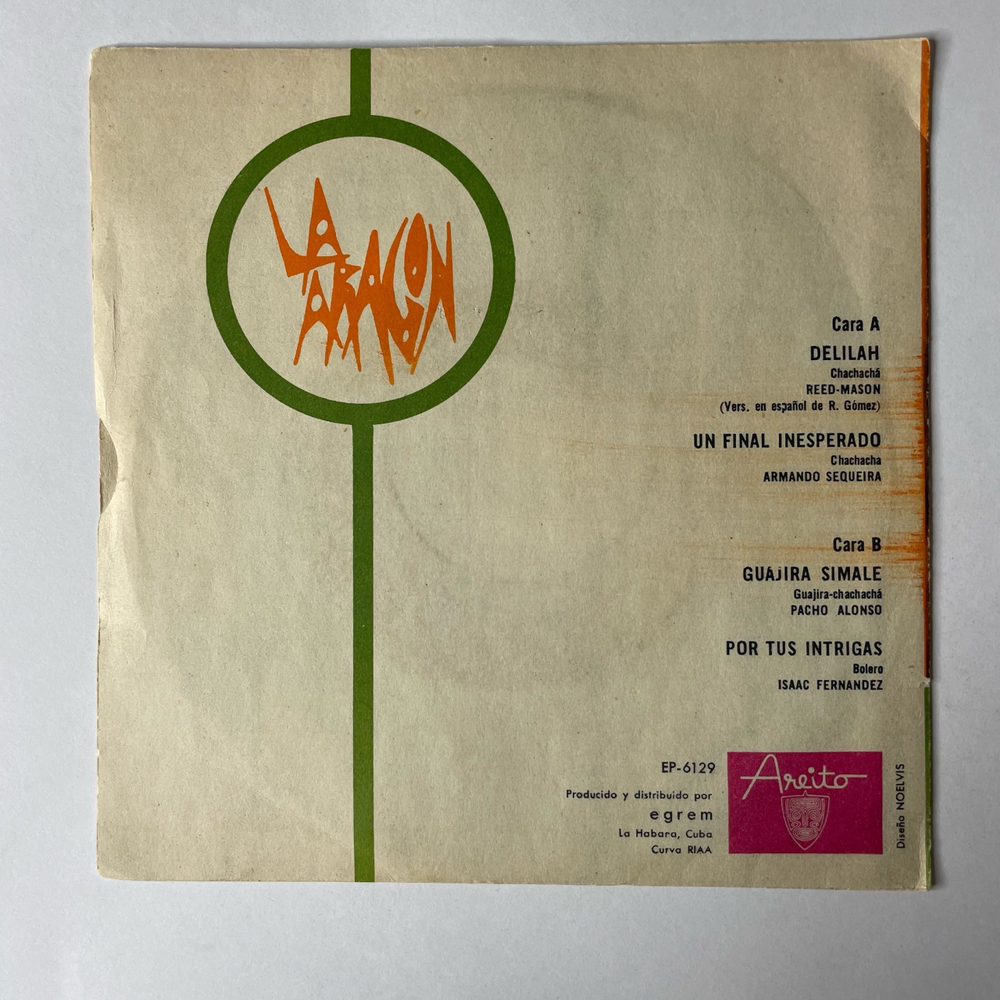 Винтажная виниловая пластинка 7 дюймов (маленькая пластинка) Orquesta Aragon La Aragon Delilah (Куба 1973)