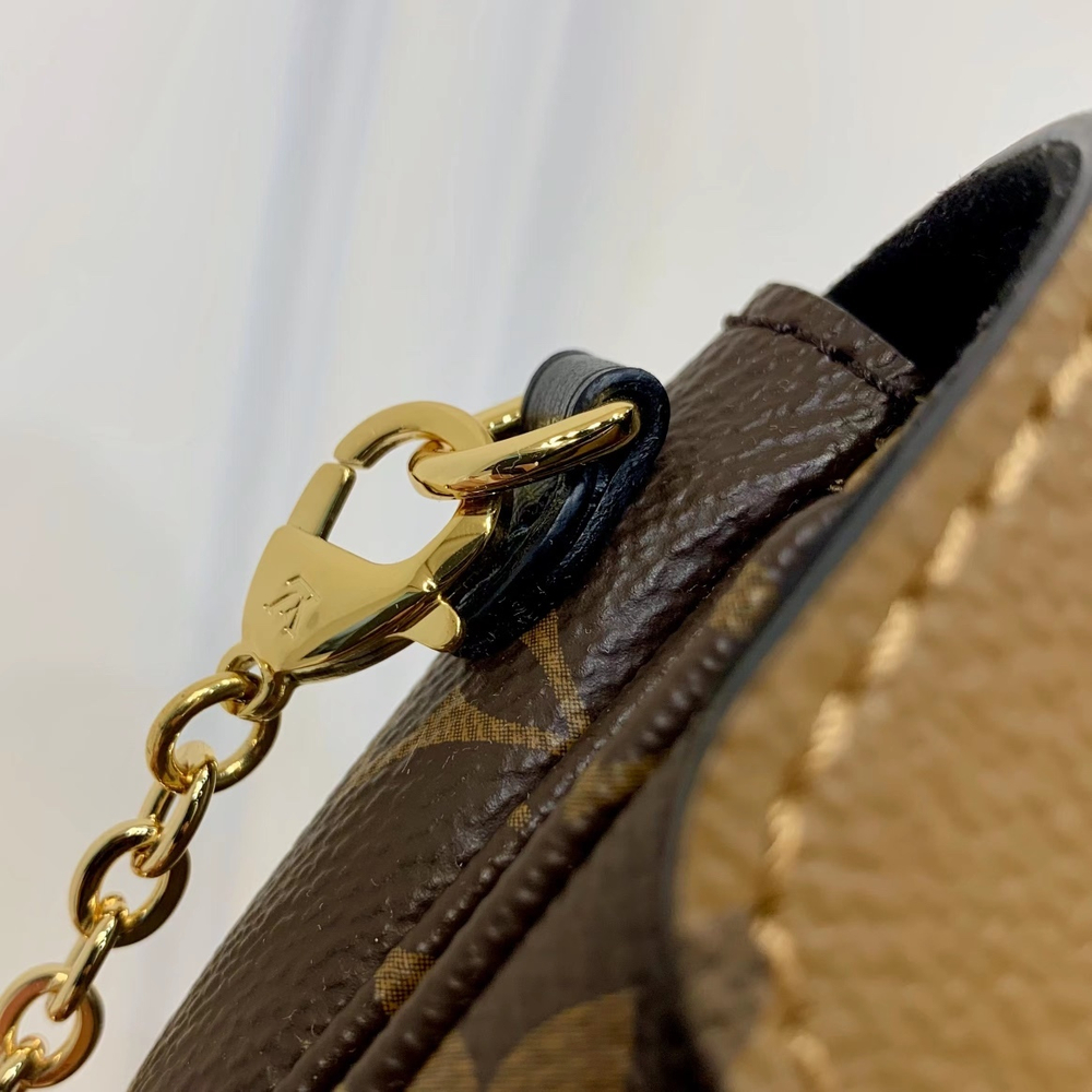 Louis Vuitton Micro Metis