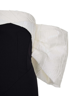 Платье коктейльное с объемными рукавами