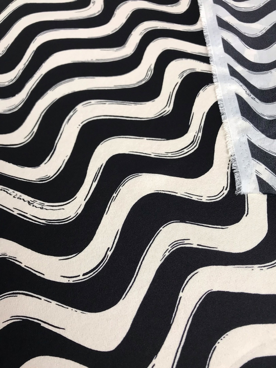 Плательная шелк принт волна черно-белые D15