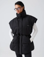 Пуховик "Обнимая зиму"