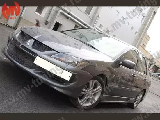 Передний бампер в стиле EVO STYLE для Mitsubishi Lancer 9