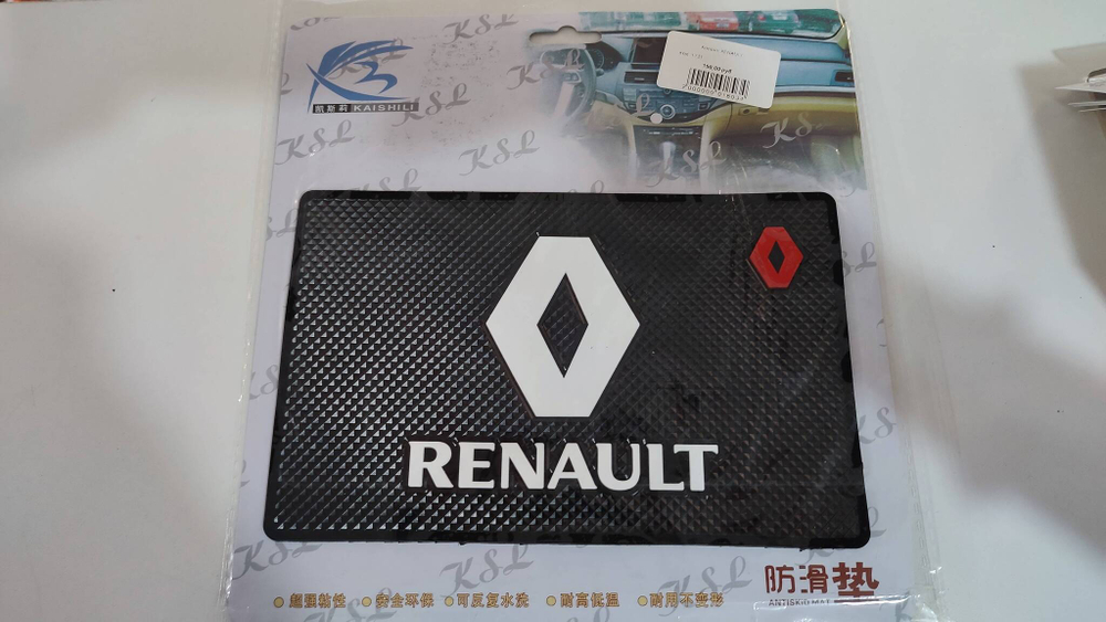 RENAULT / Коврик на панель (1 шт.)