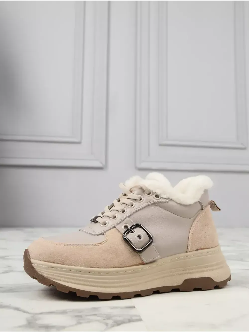 Кроссовки зимние