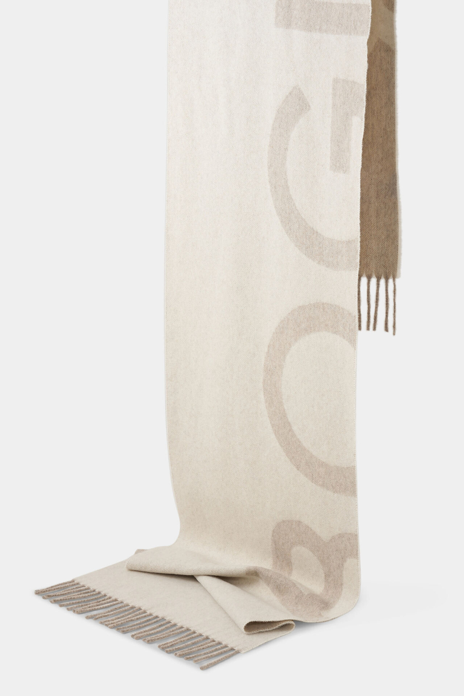 Шарф BOGNER SCARF-1 в бежевом цвете