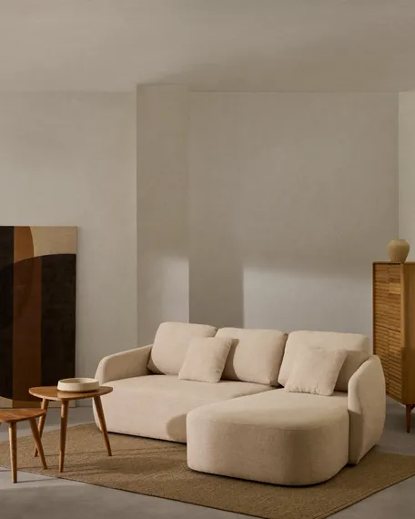 Трехместный диван-кровать Laira 246 см с правым шезлонгом, шенилл цвета экрю