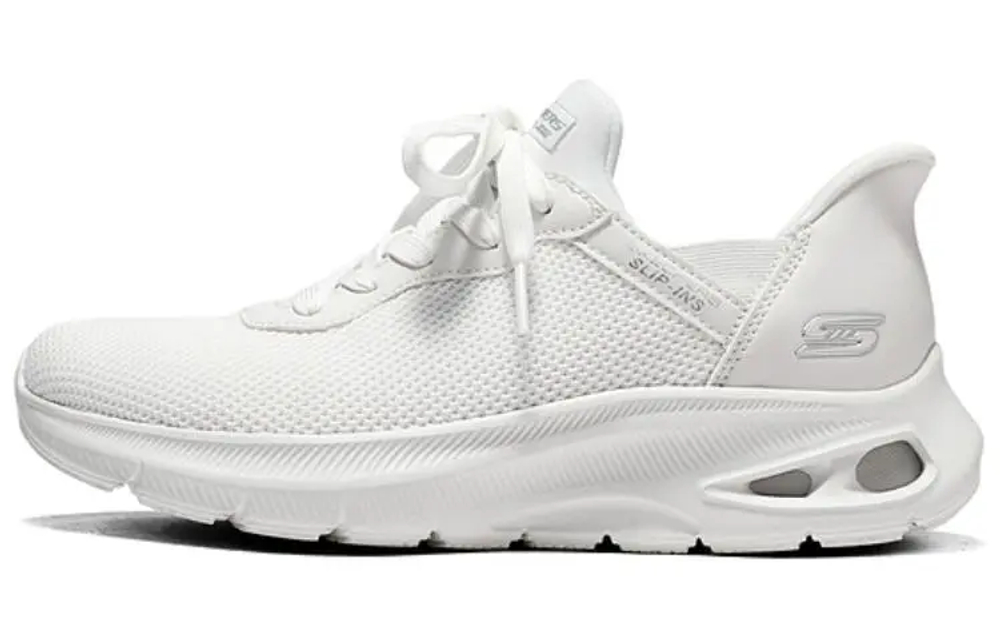 Skechers