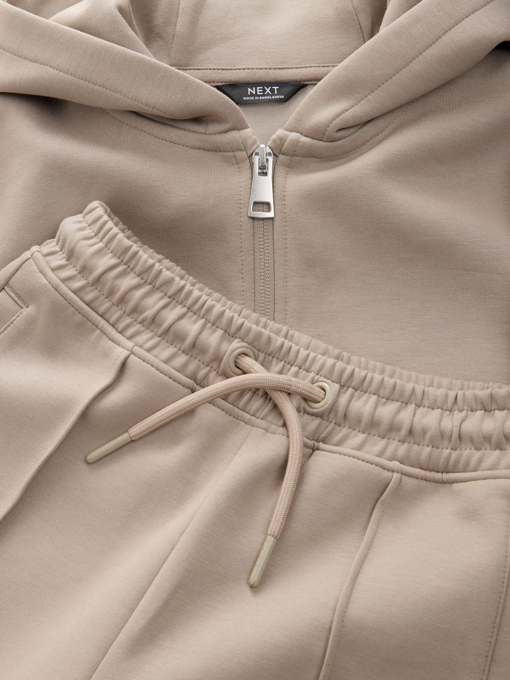 Толстовка на молнии с капюшоном и спортивные брюки в комплекте для мальчика Next AA8-116, Песочный