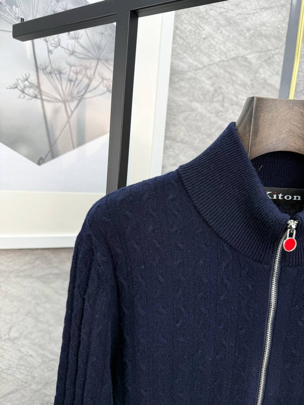 Кардиган Kiton