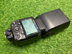Nikon Speedlight SB-5000