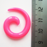 Расширитель 5 мм для пирсинга ушей. Спираль (улитка). Материал акрил. Розовые.