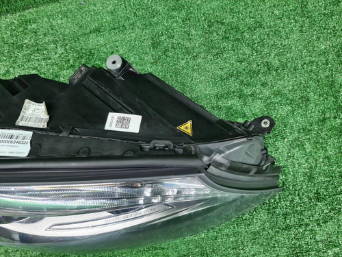 Фара правая Mercedes S W222 (2013-2017) LED Night Vision