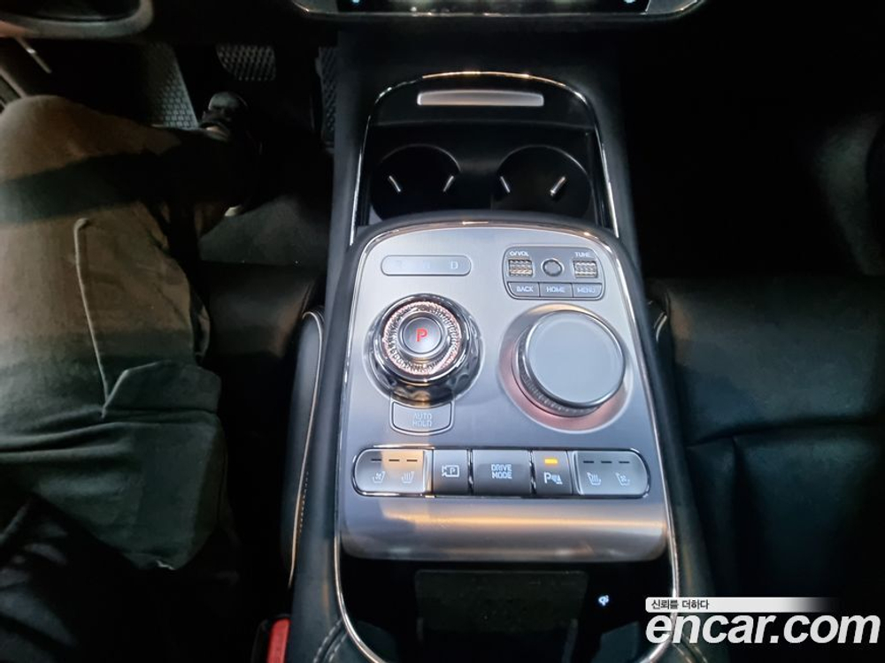 Genesis G90 (RS4) Бензин 3.5 Turbo 2WD (03.2022)