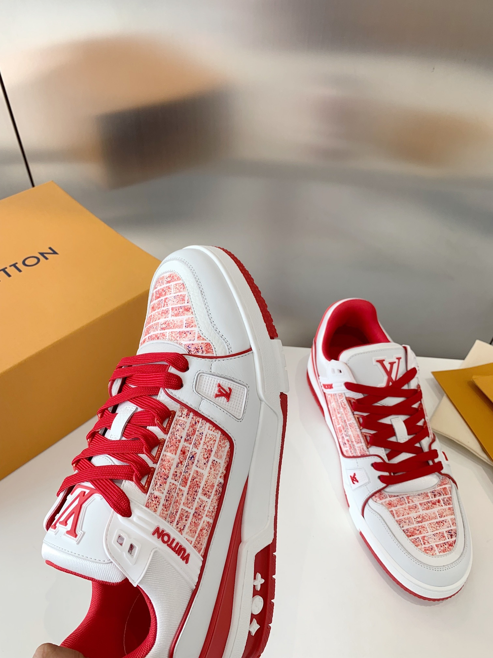 Louis Vuitton Trainer Sneaker