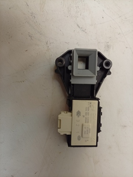 AWS71212 кт20 Устройство блокировки люка для стиральных машин Whirlpool 481075043881 б/у