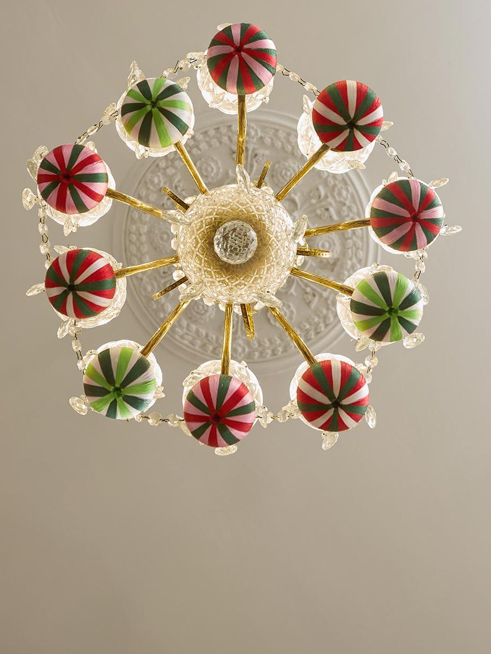 Набор елочных украшений Show time из коллекции New Year Essential, 4 шт.