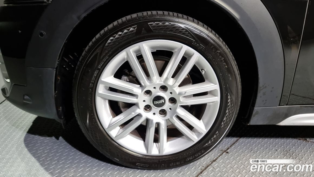 Mini Cooper Countryman HIGH (04.2021)