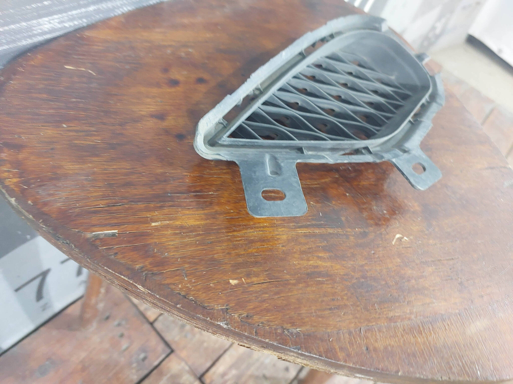 Решетка переднего бампера правая Infiniti QX50 2 17-нв Б/У Оригинал 620745NA0A