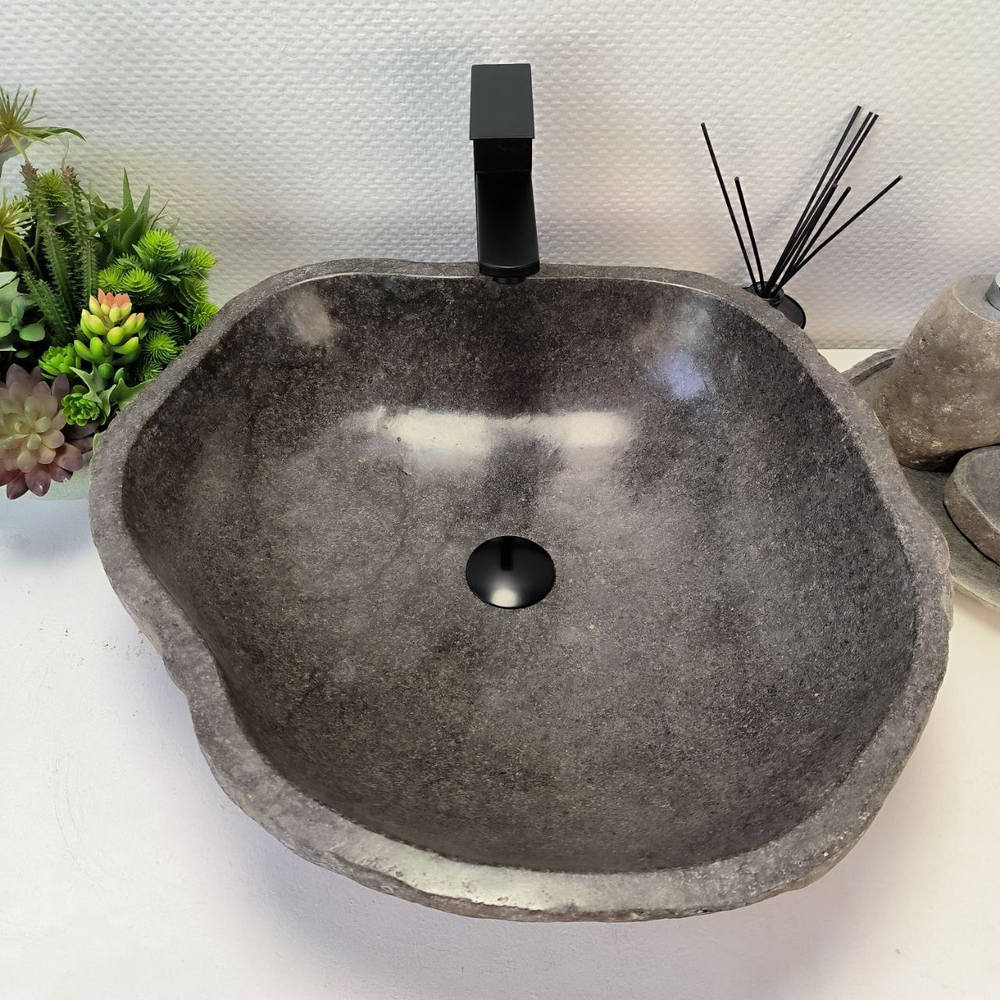 Раковина из речного камня RS-63374 (53*50*15) 0123