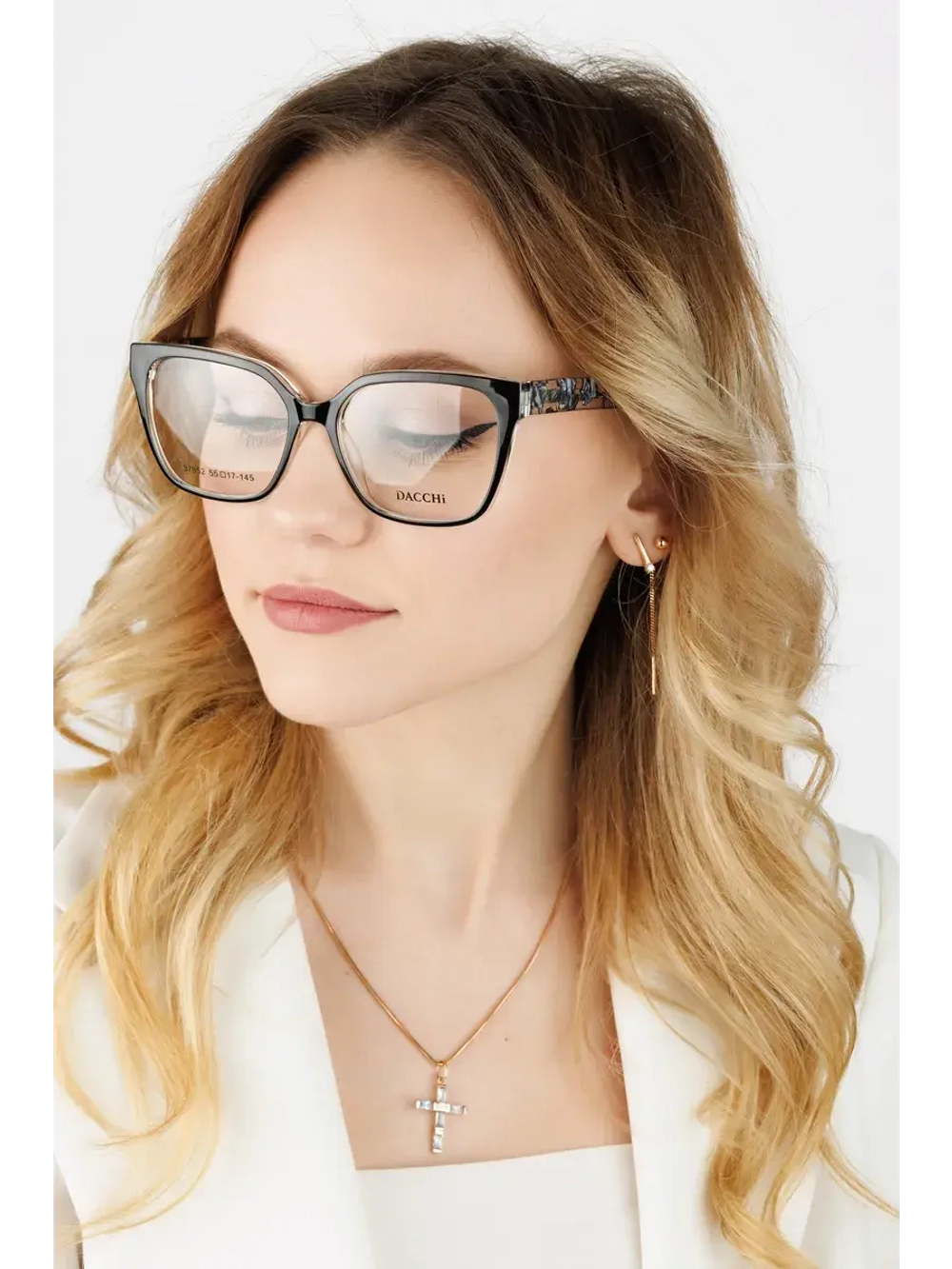 Пластиковая оправа для очков зрение