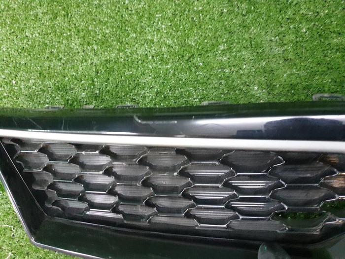 Решетка радиатора Kia Rio 4 X (2020-н.в.)