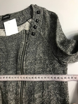 Толстовка Motivi стильная и интересная, визуально на 40 размер