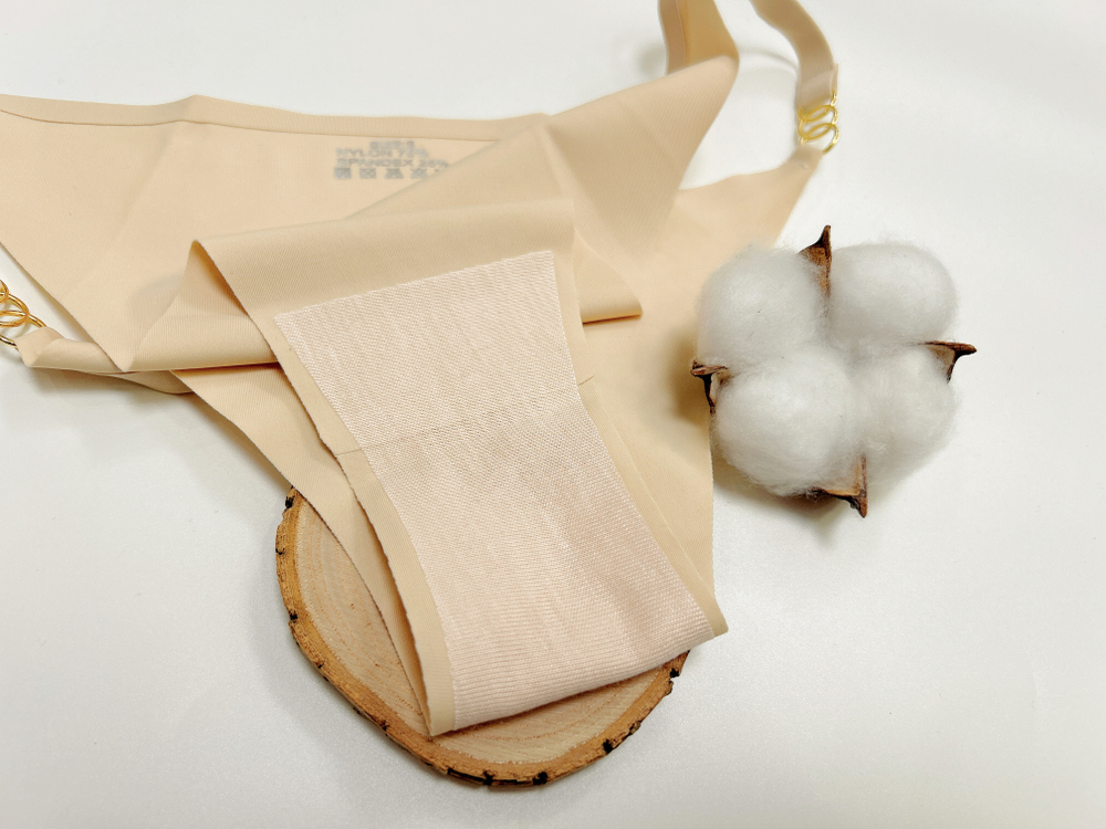 Трусы женские стринги бесшовные 2 шт