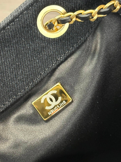 Chanel 25 Small Handbag 30 cm