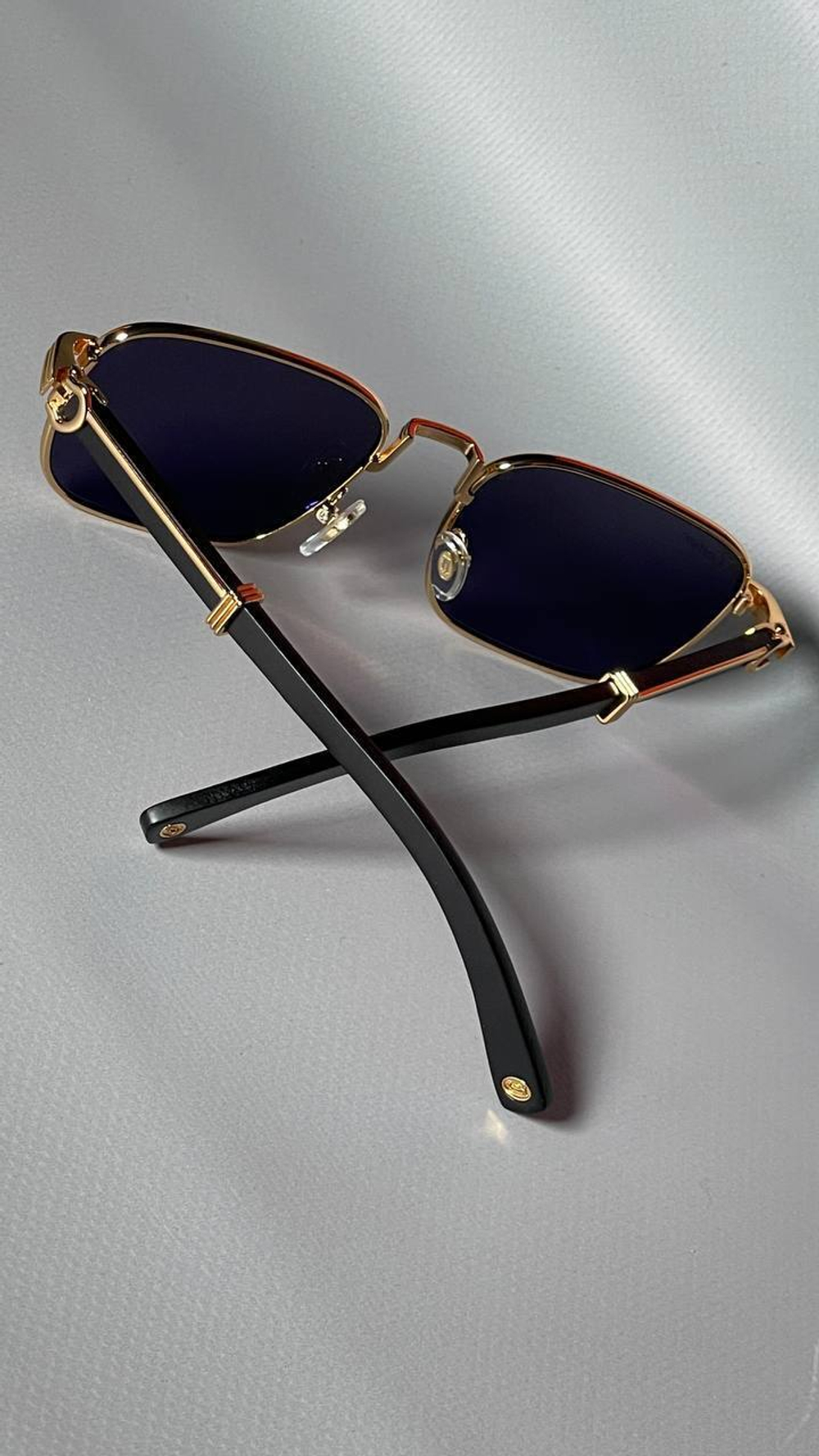 Солнцезащитные очки Cartier