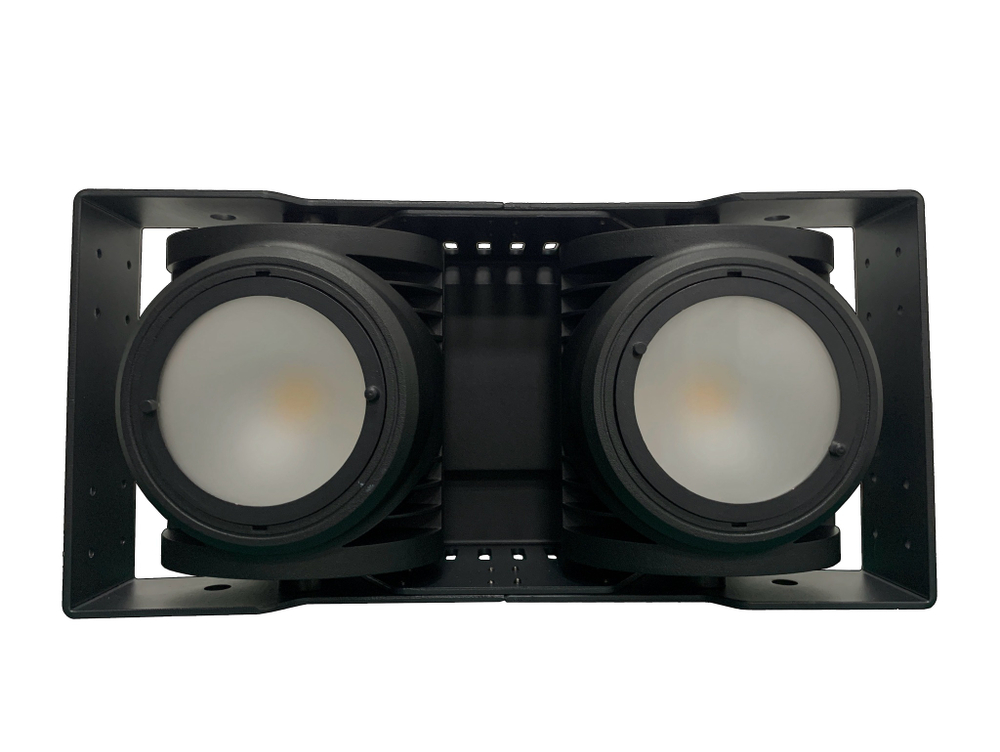 Световой прибор Amixled Blinder 400 ip65