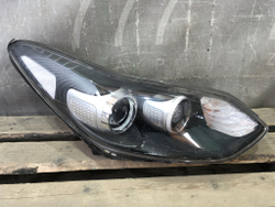 Фара правая Kia Sportage 4 (QL) 16-18 Б/У Оригинал 92102F1010