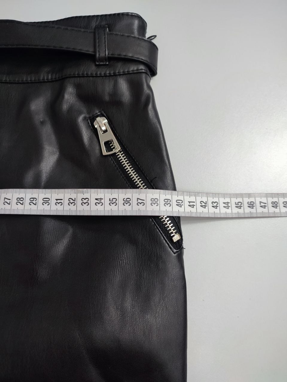 Юбка Bershka "под кожу" 42 размер