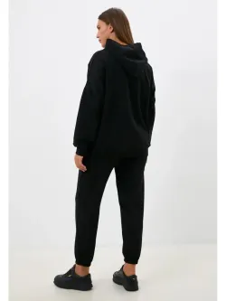 Костюм спортивный