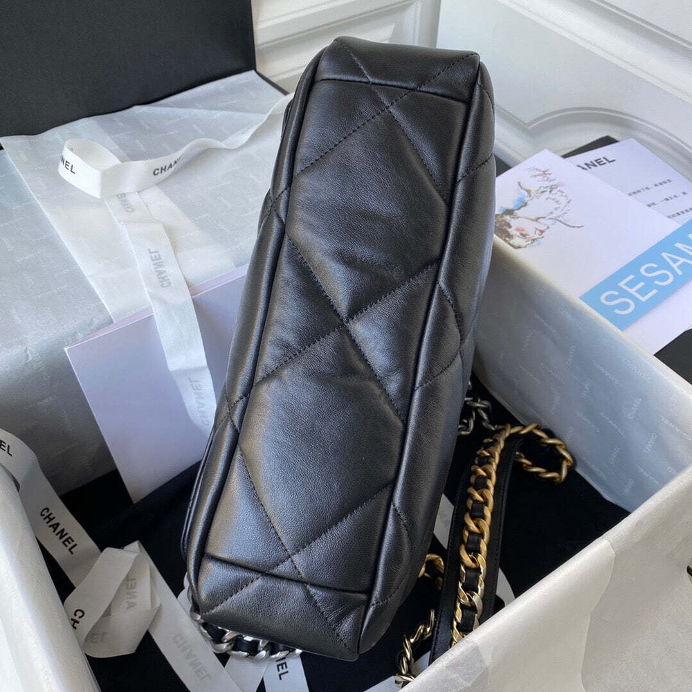 Chanel 19 Large 30 cm
