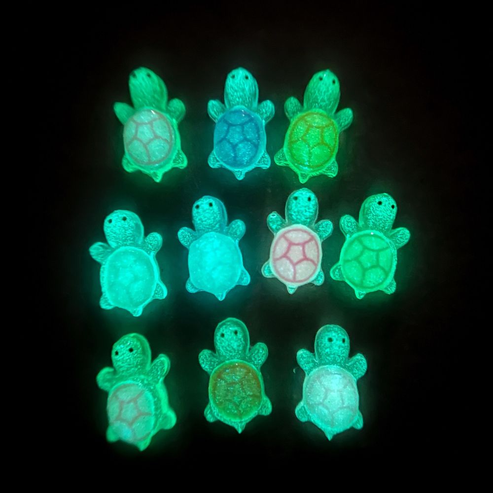 Zoo nail Фигурки объемные для дизайна Черепашки (светятся в УФ), 1873, 10шт2