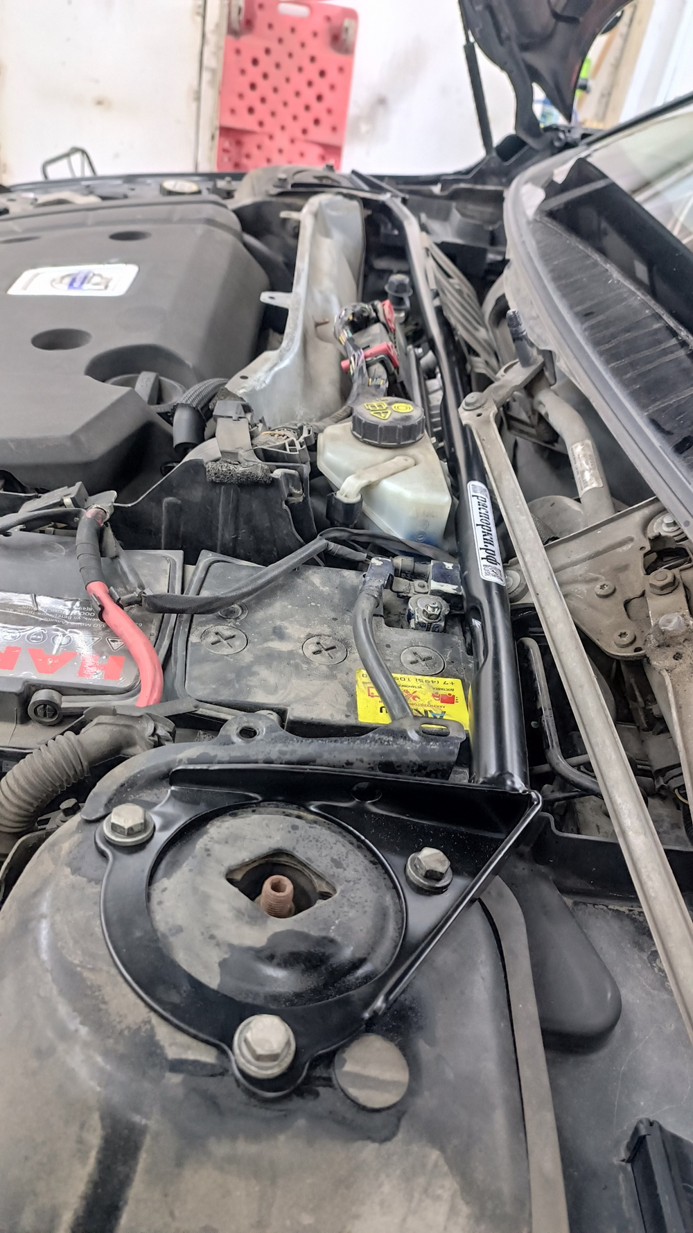 Распорка передних стоек (стаканов) Volvo S80 (2) 4.4л, 3.2л и Volvo XC70 3 дизель (ПОД ЗАКАЗ)