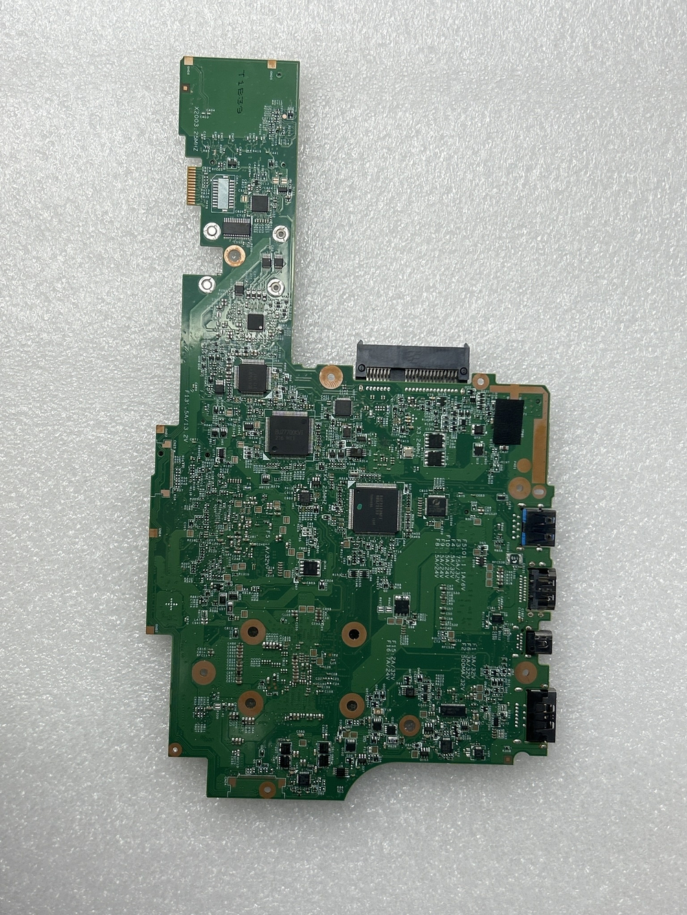 Материнская плата для ноутбука Lenovo X1 MB Plni5-2520M nAMTwTPMwAES (04W3539), оригинал