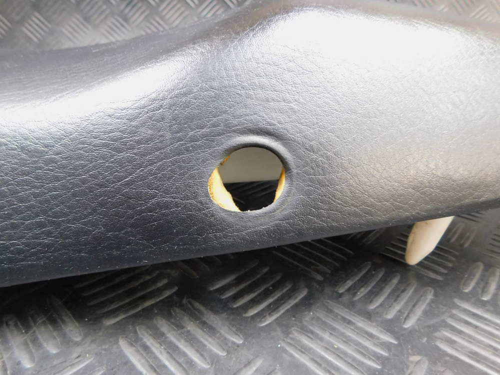 Сиденье Yamaha TDM850 RN03J 2001