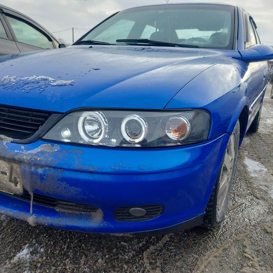 Передние фары Opel Vectra B angel eyes black