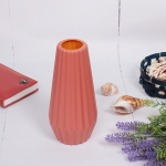 Ваза из пластика «Marlen-Амели» 1,2л 21*5,6*9,5см цвет коралловый