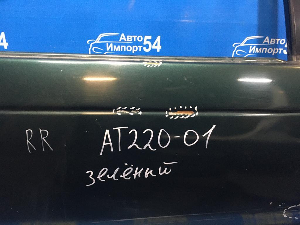 Дверь задняя правая TOYOTA AVENSIS 1999