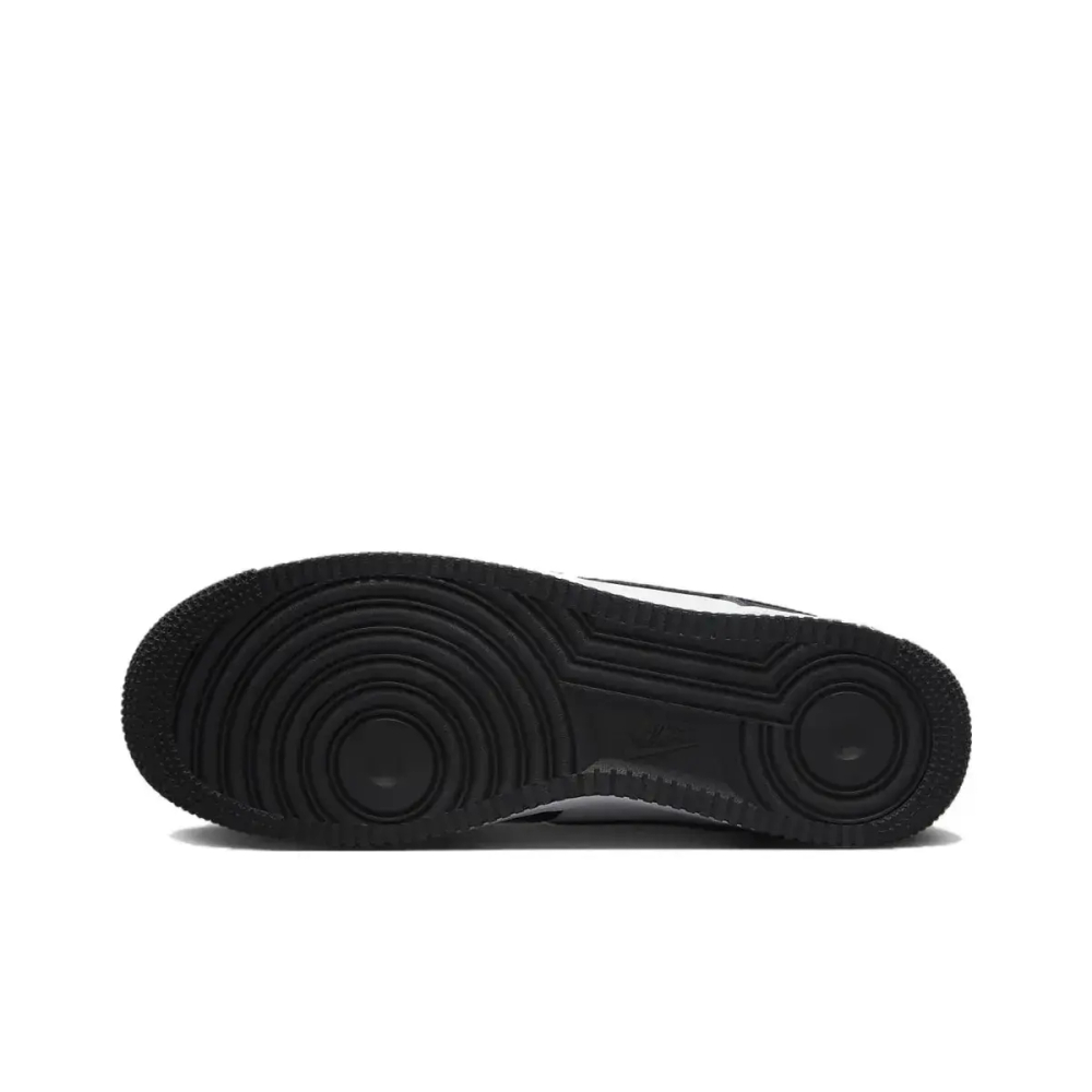 Nike Air Force 1 Low "Panda"