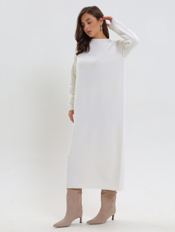 Вязанное платье длинное