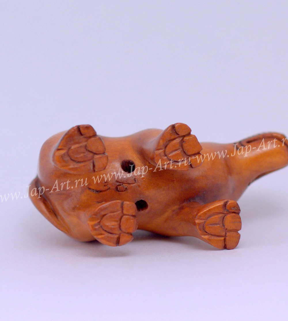 Нэцкэ Носорог