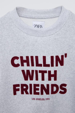 ZARA ХУДИ С РЕЛЬЕФНОЙ НАДПИСЬЮ, СЕРЫЙ С МЕЛАНЖЕВЫМ ЭФФЕКТОМ