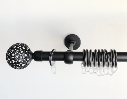 Карниз кованый для штор Шар ажурный d20 однорядный, цвет черный матовый