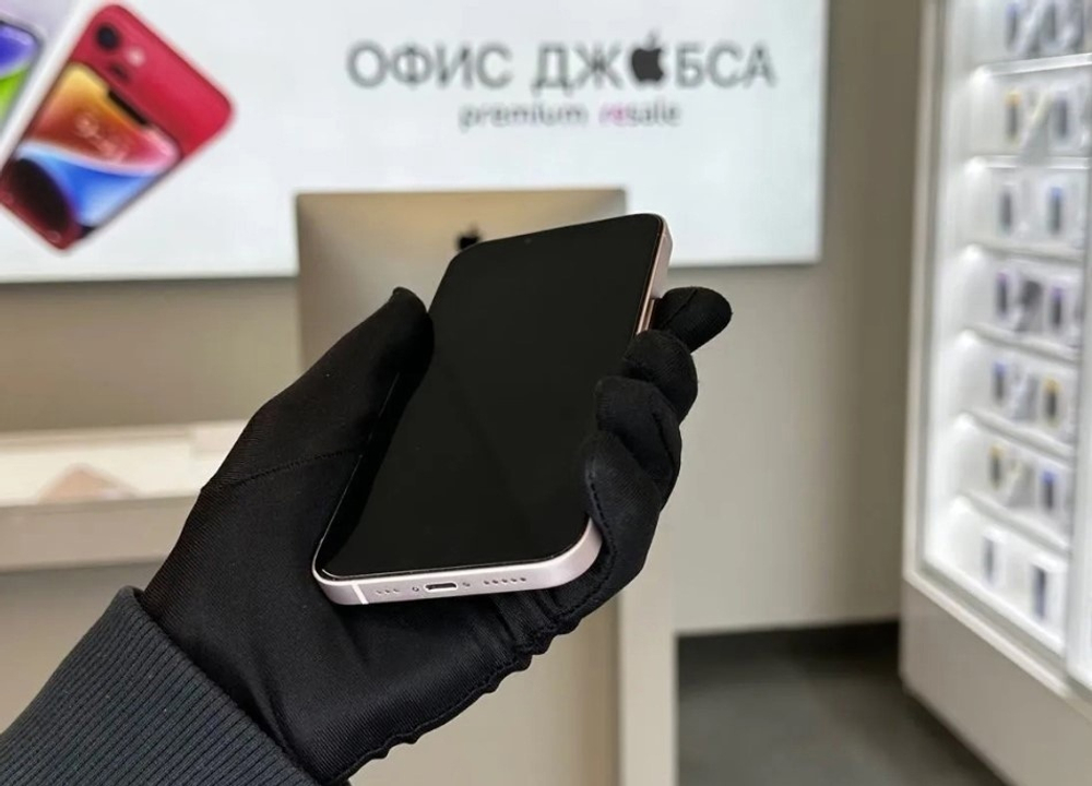 iPhone 13, 256 ГБ б/у