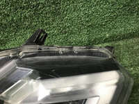 Битая Фара правая Nissan X-Trail T32 (17-22) LED