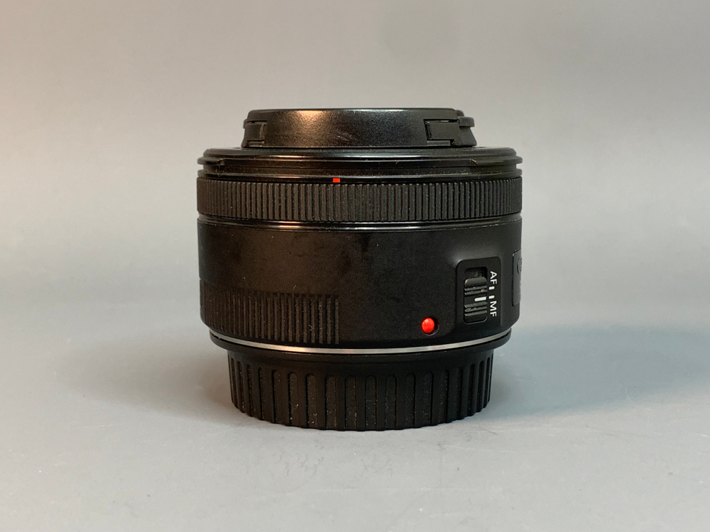 Canon EF 50mm f/1.8 STM