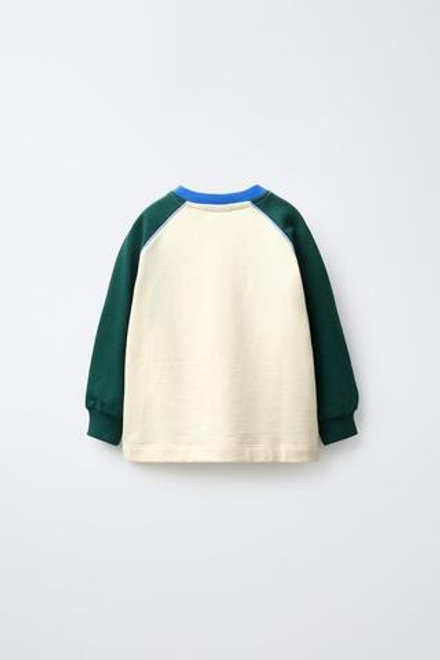 ZARA ФУТБОЛКА С РУКАВАМИ РЕГЛАН И КОНТРАСТНЫМИ ДЕТАЛЯМИ, ЗЕЛЕНЫЙ